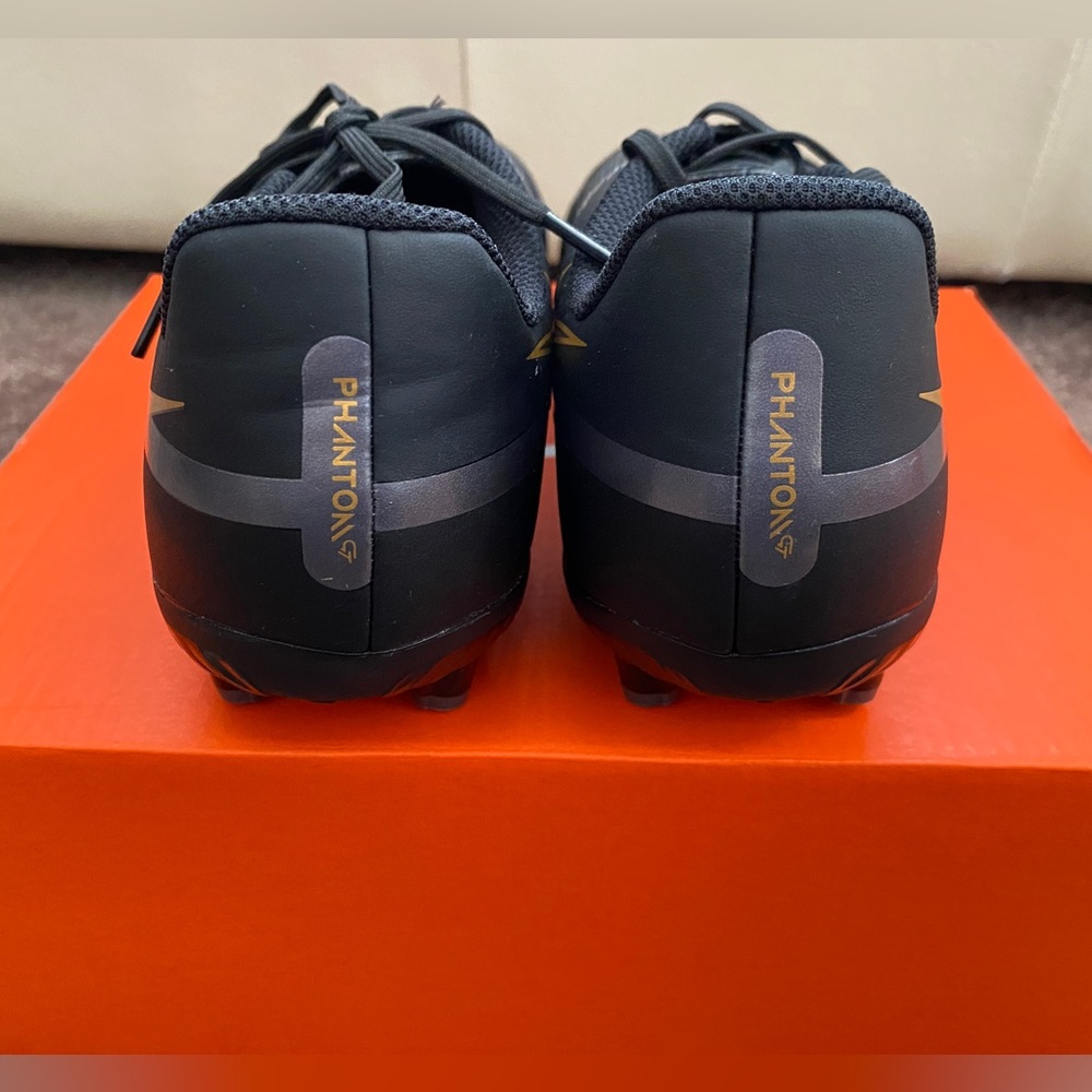 Nike Jr Phantom GT2 Academy Cleats